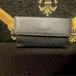 Burberry black coin purse with 5 key holders , 5x3.5 inches
